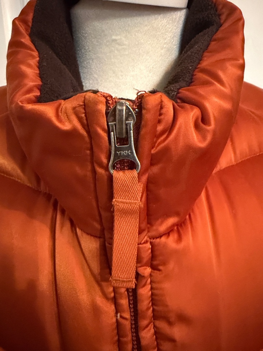 Eddie Bauer Woman's Petite Large Copper Goose Down Chevron Quilted Zip Up Vest - Picture 3 of 10